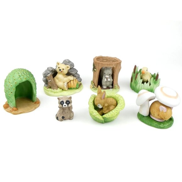Woodland Surprises Figurines Forest Animals & Hiding Places